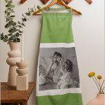 Tablier Photo Famille Moderne Vert Simple Lovely Cadeau<br><div class="desc">Photo Famille Moderne Vert Simple Lovely Cadeau</div>