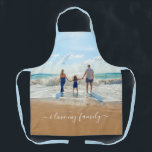 Tablier Photo personnalisée Espace Famille Photos Cadeau<br><div class="desc">Espace photo et texte personnalisé - Unique votre propre design - Famille personnalisée / Amis ou Cadeau personnel - Ajouter votre texte et photo - Redimensionnez et déplacez les éléments avec l'outil de personnalisation ! Bonne chance - Soyez heureux :)</div>