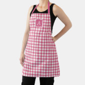 Tablier Pink En vichy Plaid Checker Monogramme moderne min (Insitu)