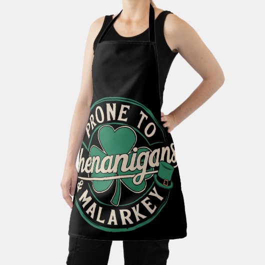 Tablier Prone To Shenanigans & Malarkey St Patrick's Day (Insitu)