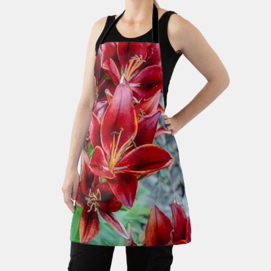 Tablier Red Stargazer Lily (Insitu)