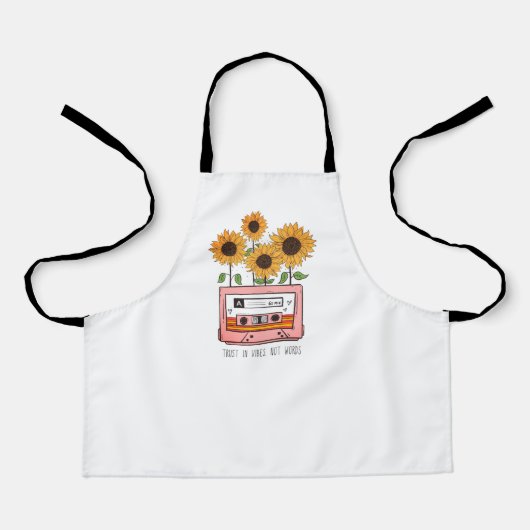 Tablier Reliance on Vibe Boho Sunflower and Cattsette (Recto)