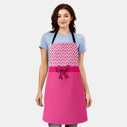 Tablier Rose sur blanc avec Chaud rose Bow Chevron Design (Porté)