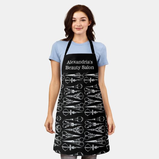 Tablier Salon Apron Ciseaux Noirs Personnalisé Nom du salo (Porté)