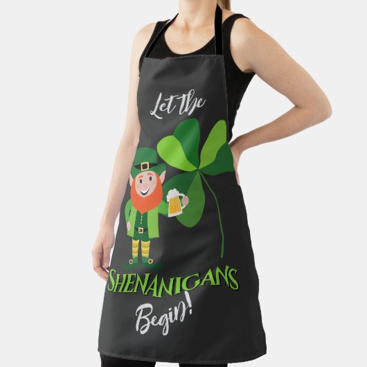 Tablier Shenanigans Leprechaun Shamrock Saint Patrick (Insitu)