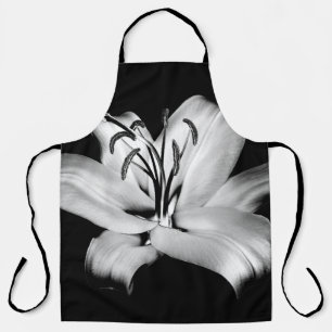 Tablier Silver Lily : Élégance Florale Monochrome.