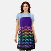 Tablier "Soyez inspiré" Apron arc-en-ciel violet (Porté)