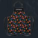 Tablier Styliste de cheveux multicolores Outils Ajouter un<br><div class="desc">Tablier de coiffure avec un motif multicolore d'outils de coiffure styliste aux couleurs rétro. Ajoutez votre nom en lettres blanches grandes et en gras.</div>