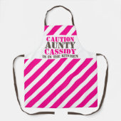 Tablier Tante de prudence dans la bande rose graphique de  (Recto)