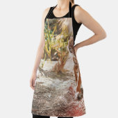 TABLIER TIGER BROWN DANS LE GESTE DE MARCHE (Insitu)