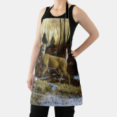 Tablier Whitetail Deer Doe dans la forêt d'automne (Insitu)