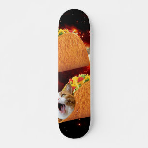 taco's voor katten in de ruimte skateboard