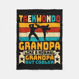 Taekwondo Opa Net Als Een Normale Opa Maar Cooler Fleece Deken