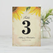 Tafel Nummer Drie Zonnebloem Bruiloftsreceptie Kaart (Staand voorkant)