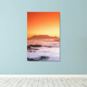 Tafelberg op zonsondergang, Bloubergstrand Canvas Afdruk (Insitu (Houten vloer))
