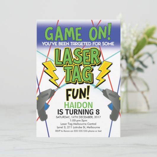 Tag laser Invitation d'anniversaire (Debout devant)