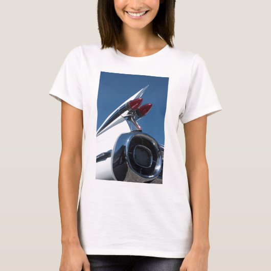 Tail Fin T-shirt (Voorkant)