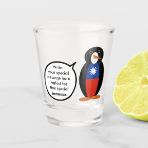 Taiwanese of Chinese pratende mevrouw Pinguïn pers Shot Glas
