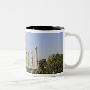 Taj Mahal, een mausoleum gelegen in Agra, India, Tweekleurige Koffiemok