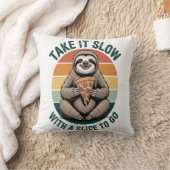 Take It Slow with a Slice to Go Kussen (Deken)