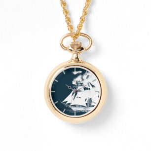 Tall Ship & Clouds Nautical Horloge