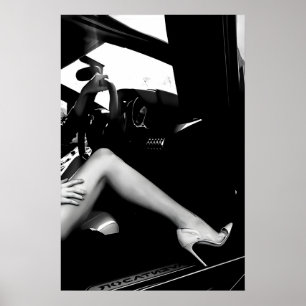Talons Hauts dans une Impression de Luxe en Noir e