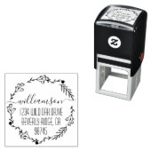 Tampon Auto-encreur Adresse de retour du nom de famille (En situation)