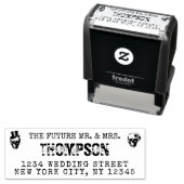 Tampon Auto-encreur Allocution de retour Gothique Avenir M. Mme la Mar (En situation)