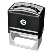 Tampon Auto-encreur Bannière Whimsical avec texte et nom personnalisés (Produit)