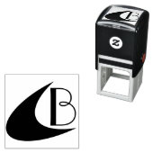 Tampon Auto-encreur Boomerang & Initial (En situation)