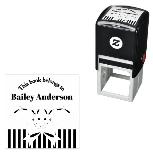 Tampon Auto-encreur Ce Livre Appartient À Cute Bunny Girl Bookplate (En situation)