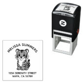 Tampon Auto-encreur Cute Tiger Cub Arch Address (En situation)