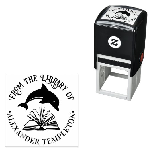 Tampon Auto-encreur Dauphin Sauter sur Open Book Library Nom (En situation)