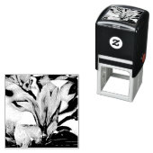 Tampon Auto-encreur Dessin d'une branche de fleur de magnolia s'encast (En situation)