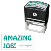 Tampon Auto-encreur Encourager "LE TRAVAIL EXTRAORDINAIRE !" Timbre en (En situation)