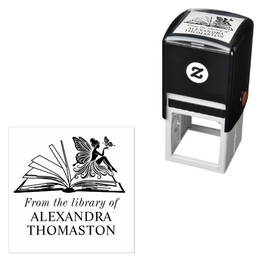 Tampon Auto-encreur Fairy Butterfly Open Book “From the Library of” (En situation)