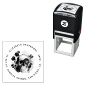 Tampon Auto-encreur Goth Crâne avec Fleurs et Feuilles (En situation)