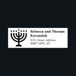 Tampon Auto-encreur Menorah adresse de retour auto-encrage timbre<br><div class="desc">Étiquette d'adresse de retour avec une menorah. Super pour les salutations Hanoukka.</div>