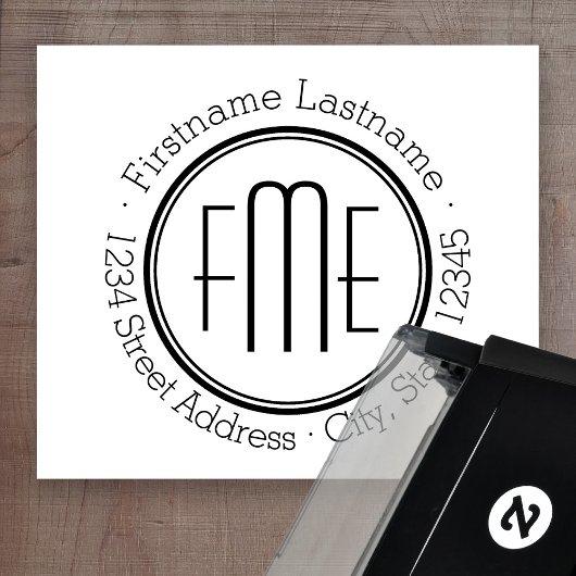 Tampon Auto-encreur Mince monogramme triple avec nom et adresse de ret
