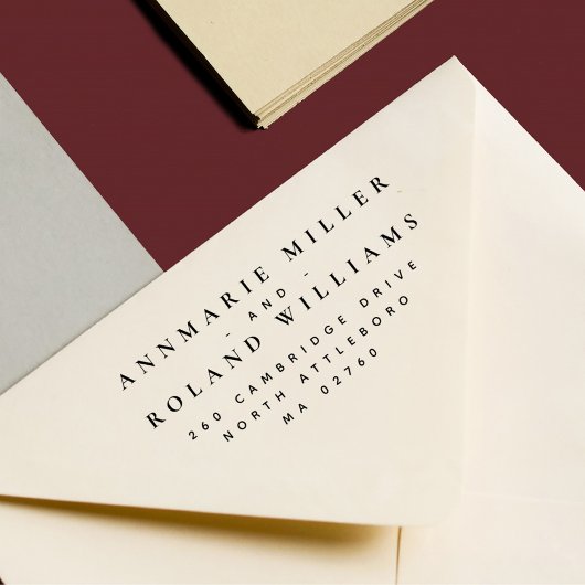 Tampon Auto-encreur Minimal Élégant Deux Derniers Noms Adresse de reto