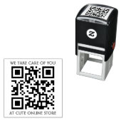 Tampon Auto-encreur Modèle de code QR avec texte (En situation)