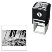 Tampon Auto-encreur Modèle féminin bronzage Thunder_Cove (En situation)