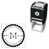 Tampon Auto-encreur Monogram Modern Script Adresse de retour (En situation)