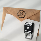 Tampon Auto-encreur Monograme de Trendy Floral Wreath Custom