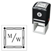 Tampon Auto-encreur Monogramme initial à 2 lettres avec espaceur diago (En situation)