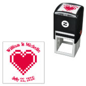 Tampon Auto-encreur Nos Coeurs 8 Bits auto-Inking Accent Stamp (En situation)