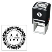 TAMPON AUTO-ENCREUR  ORNATE CLASSIQUE MANDALA MONOGRAM PERSONNALISÉ NOM (En situation)