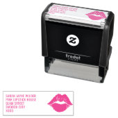 Tampon Auto-encreur Rose Lipstick Baiser Adresse de retour (En situation)
