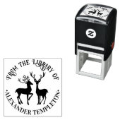 Tampon Auto-encreur Rustic 2 Cerfs Round "From the Library" Nom du liv (En situation)