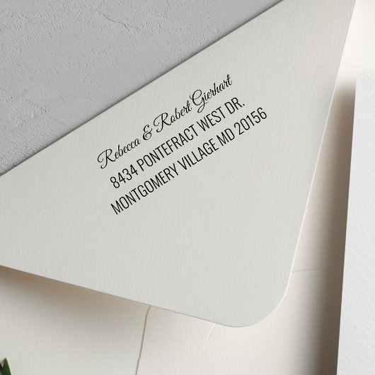 Tampon Auto-encreur Script Couple Adresse de retour du bureau personne